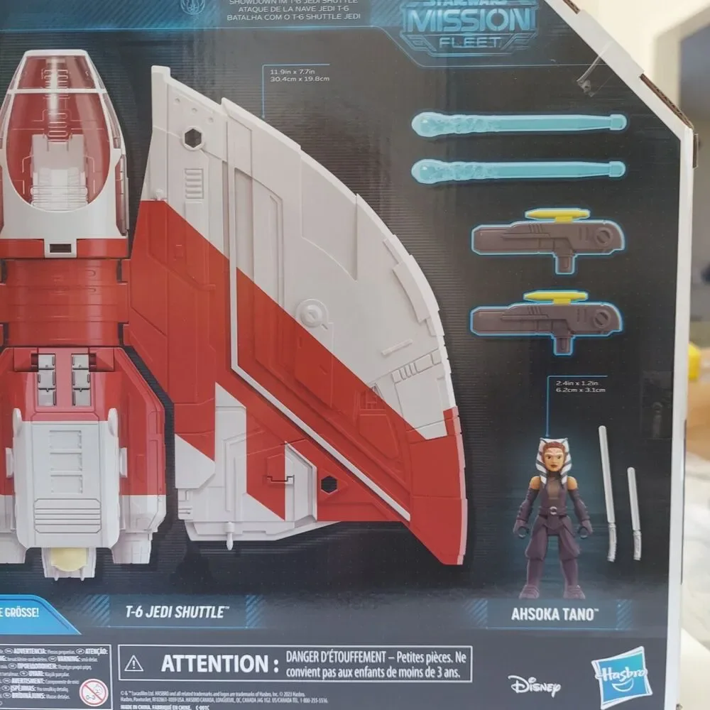 Lego Star Wars Building Set Ahsoka Tano Mini Fig + T-6 Jedi Shuttle